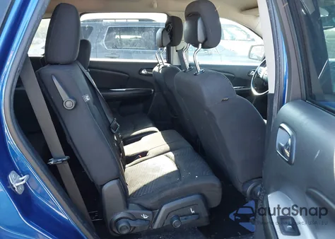 2015 Dodge Journey Sxt z USA, uszkodzony, nr VIN 3C4PDCBG5FT511651